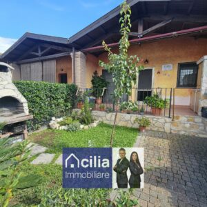 Villetta a schiera 2 livelli dentro un complesso privato | Via Ermanno Ferrero