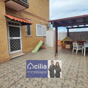 BILOCALE CON GIARDINO IN OTTIMO STATO | Via Sondalo